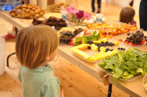 2014-art-show-buffet