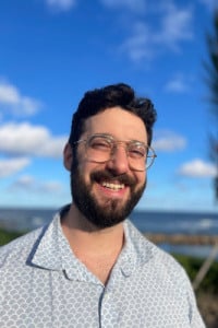Robin Lloyd-Miller '10