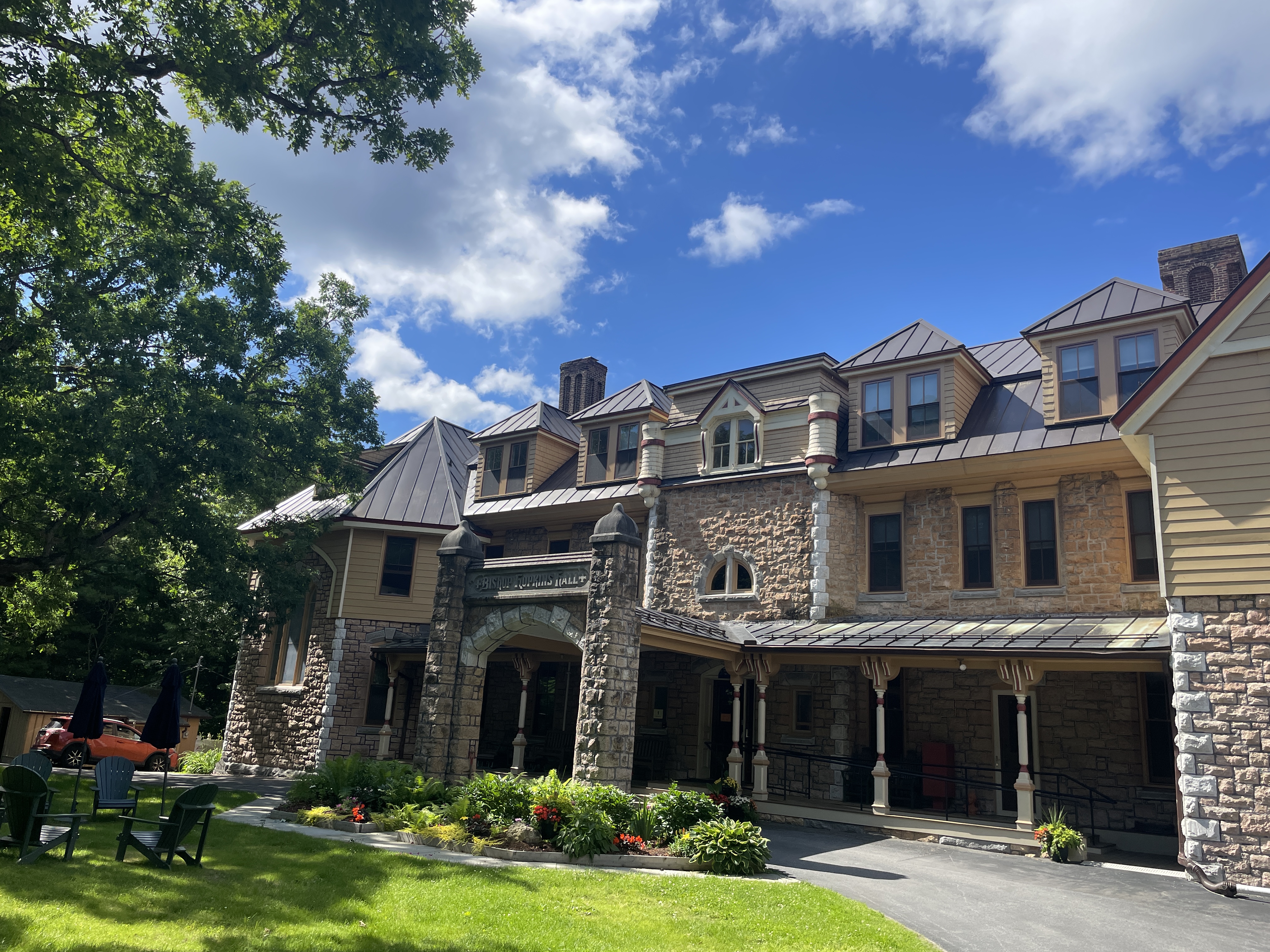 Questions to Ask When Touring A Boarding School